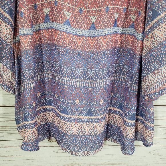 Catherines Women's Purple Pink Print Cut Out Sleeve Top Size 4X-30/32W - Picture 3 of 15